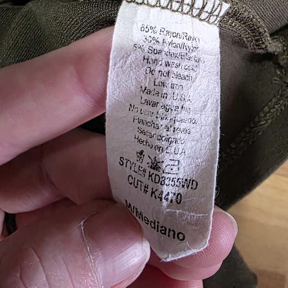 Windsor Olive Green Asymmetrical Bodycon Dress Elevated Streetwear Size Medium - Picture 5 of 9